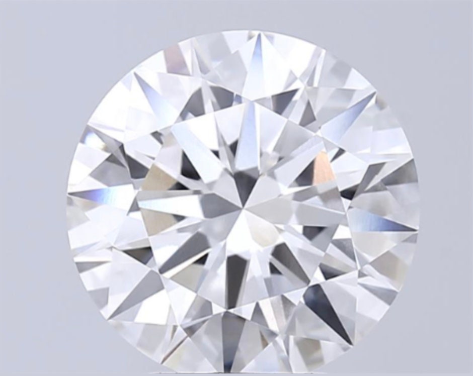 5.5 ct F VVS2 Round Lab Grown Diamond - IGI Certified